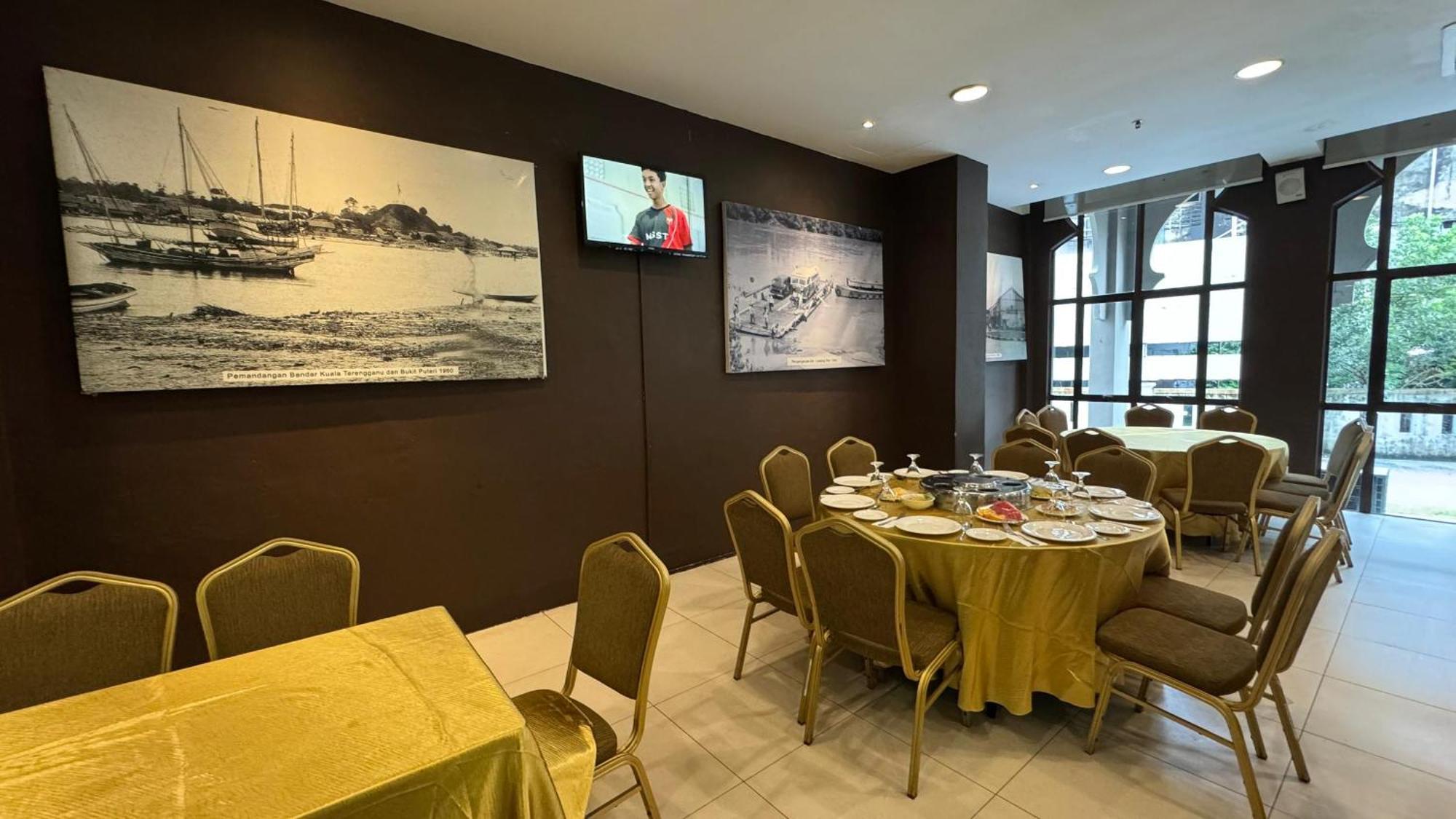 The Grand Puteri Hotel Куала Теренгану Екстериор снимка
